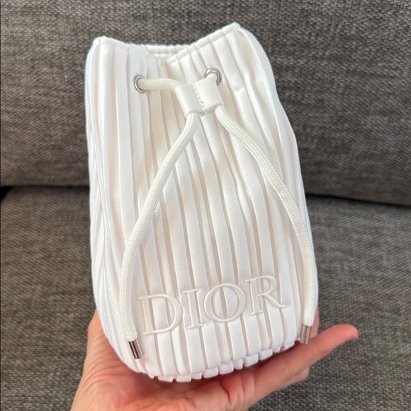 Dior Beauty Pleated Drawstring White Pouch Cosmetic Bag New Authentic - Picture 7 of 17